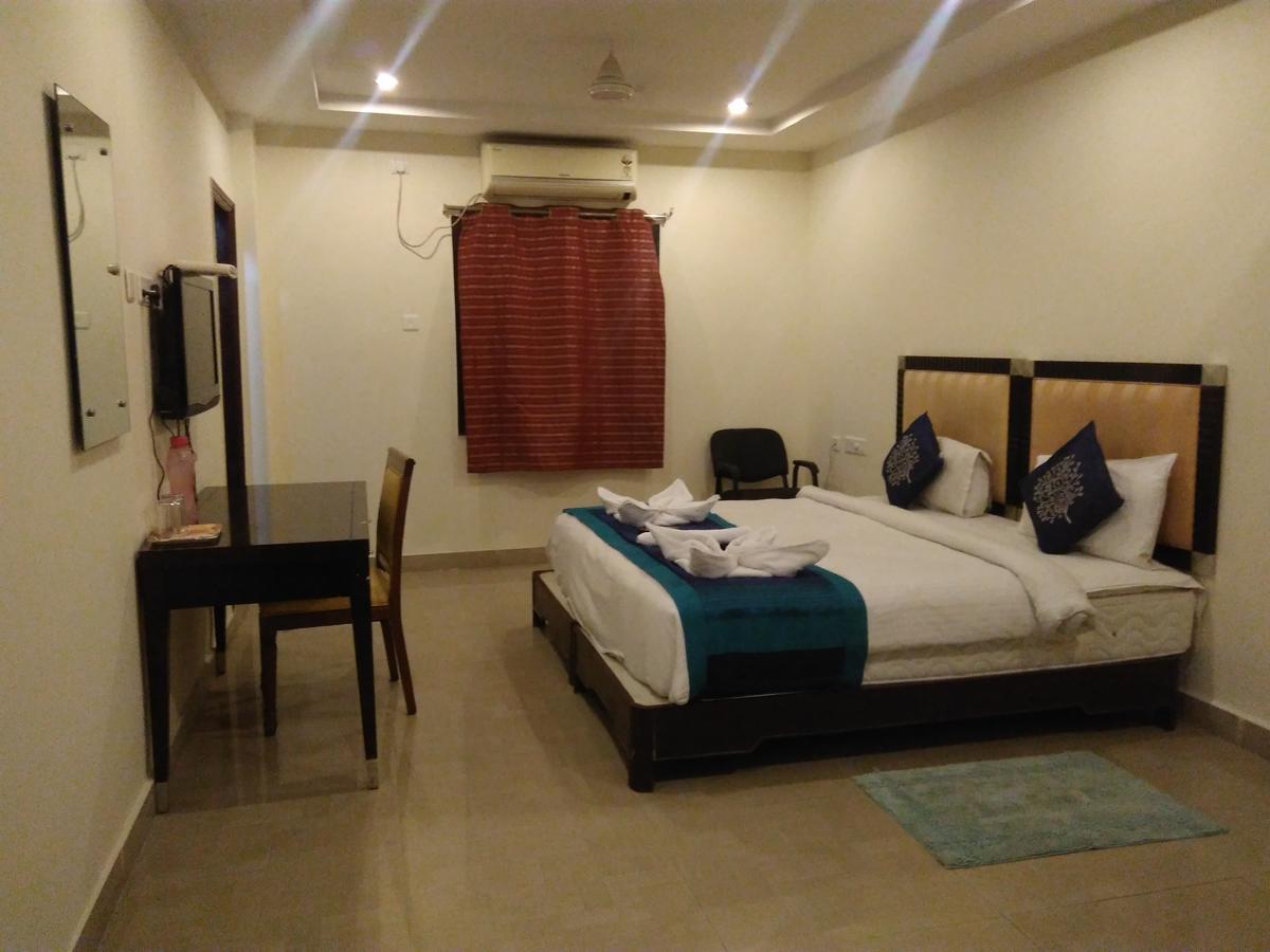 Ankitha Stay Inn Хайдарабад Экстерьер фото