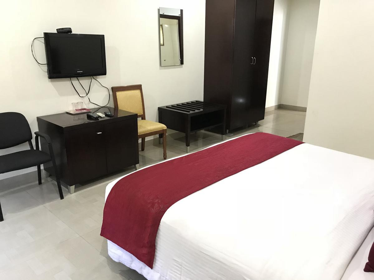 Ankitha Stay Inn Хайдарабад Экстерьер фото